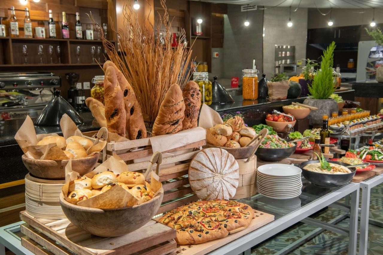 Radisson Hotel & Apartments Dammam Industrial City Kültér fotó