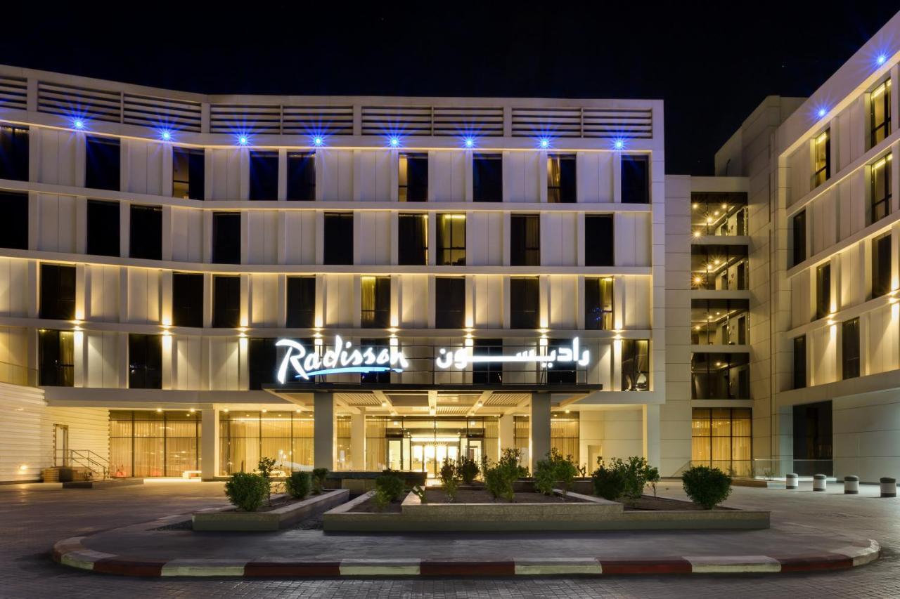 Radisson Hotel & Apartments Dammam Industrial City Kültér fotó