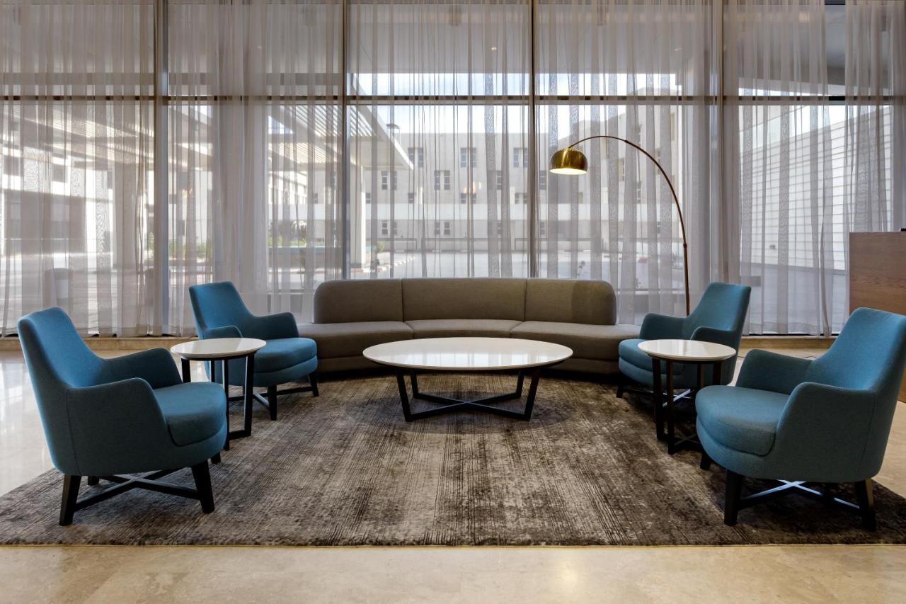 Radisson Hotel & Apartments Dammam Industrial City Kültér fotó