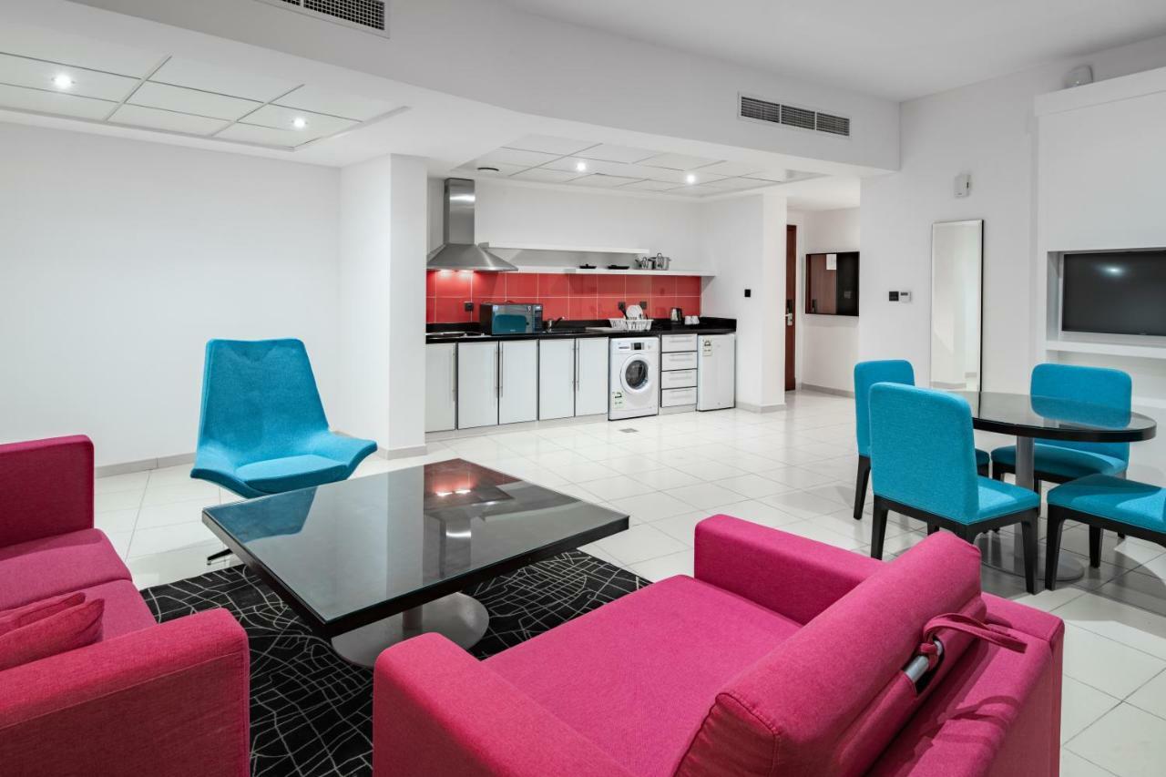 Radisson Hotel & Apartments Dammam Industrial City Kültér fotó