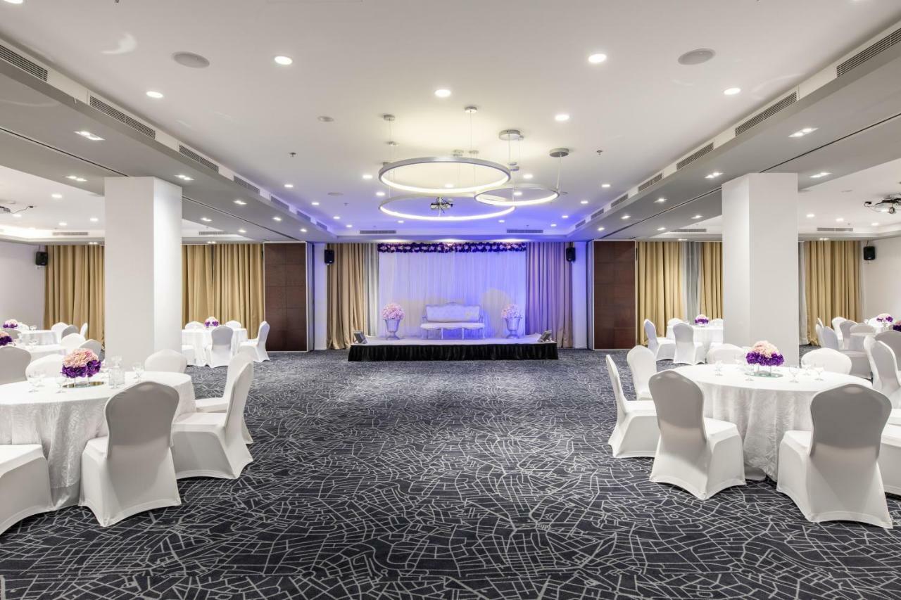 Radisson Hotel & Apartments Dammam Industrial City Kültér fotó